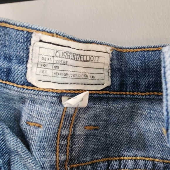 Current/Elliott Distressed Jeans - Picture 3 of 4